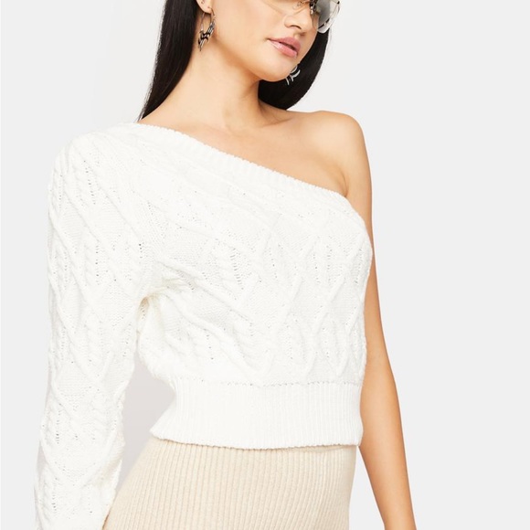 Off the shoulder cable knitted top - Picture 2 of 4